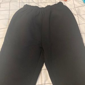 black sweatpants